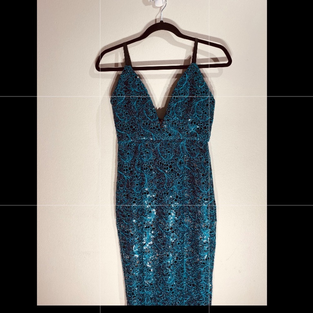 Sensational Embellished Teal Dress***Small**$898 - Picture 2 of 8
